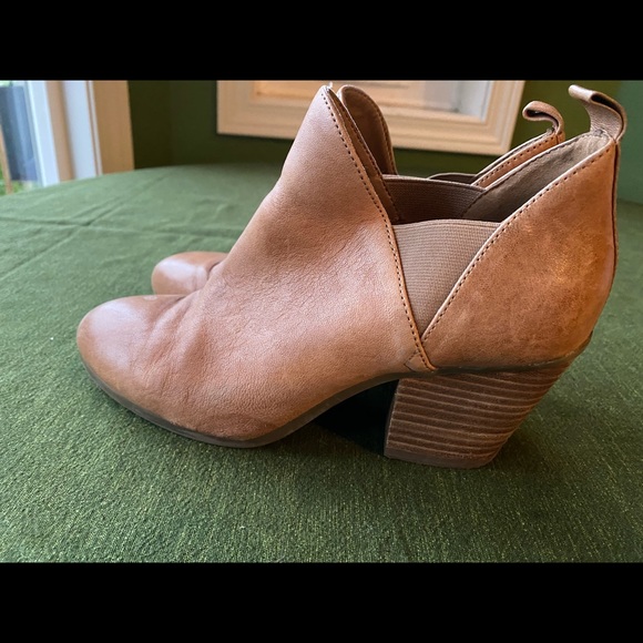 Aerosoles size 7 all leather - Picture 4 of 6